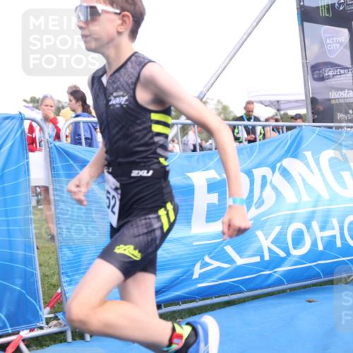 25.08.2024 - Elbe Triathlon Hamburg H.Heesch http://msf.ph/oto/6882604 25.08.2024 12:50:10 Ziel 1752 meine-sportfotos.de