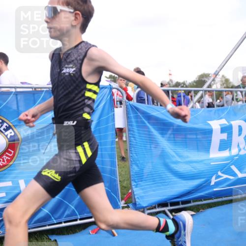 25.08.2024 - Elbe Triathlon Hamburg H.Heesch http://msf.ph/oto/6882606 25.08.2024 12:50:10 Ziel 1752 meine-sportfotos.de