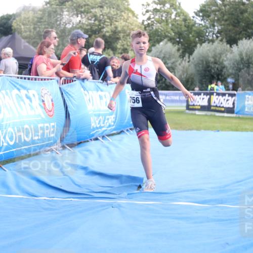 25.08.2024 - Elbe Triathlon Hamburg H.Heesch http://msf.ph/oto/6882611 25.08.2024 12:50:55 Ziel 1756 meine-sportfotos.de