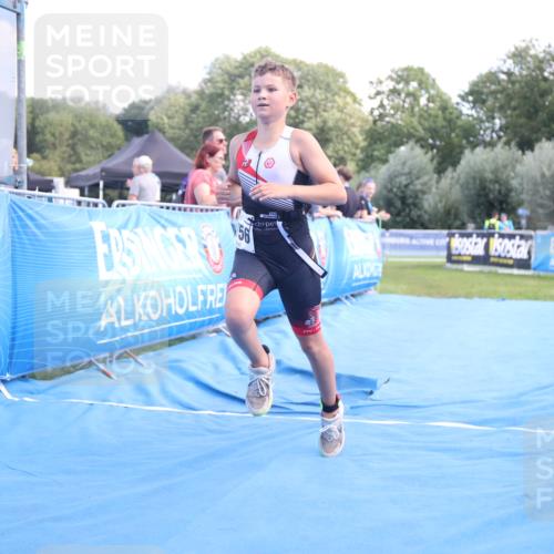 25.08.2024 - Elbe Triathlon Hamburg H.Heesch http://msf.ph/oto/6882619 25.08.2024 12:50:55 Ziel 1756 meine-sportfotos.de