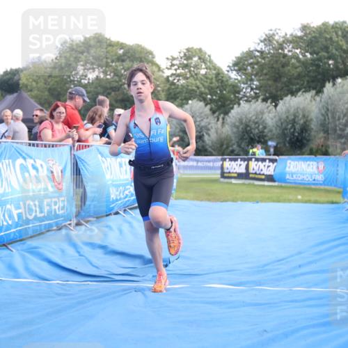 25.08.2024 - Elbe Triathlon Hamburg H.Heesch http://msf.ph/oto/6882666 25.08.2024 12:51:31 Ziel 1763 meine-sportfotos.de