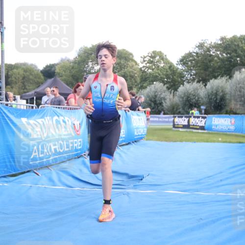 25.08.2024 - Elbe Triathlon Hamburg H.Heesch http://msf.ph/oto/6882671 25.08.2024 12:51:31 Ziel 1763 meine-sportfotos.de