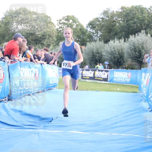25.08.2024 - Elbe Triathlon Hamburg H.Heesch http://msf.ph/oto/6882686 25.08.2024 12:52:04 Ziel 1777 meine-sportfotos.de