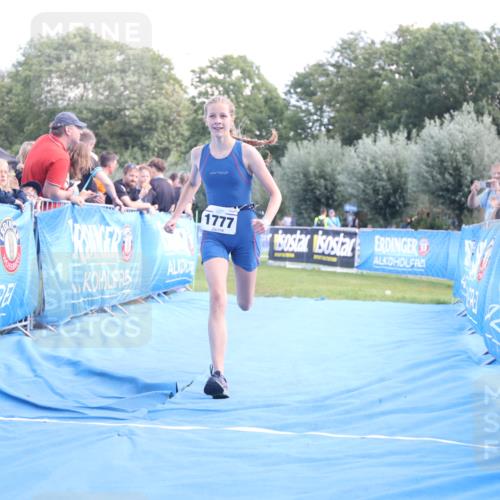 25.08.2024 - Elbe Triathlon Hamburg H.Heesch http://msf.ph/oto/6882687 25.08.2024 12:52:04 Ziel 1777 meine-sportfotos.de