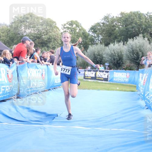 25.08.2024 - Elbe Triathlon Hamburg H.Heesch http://msf.ph/oto/6882689 25.08.2024 12:52:04 Ziel 1777 meine-sportfotos.de