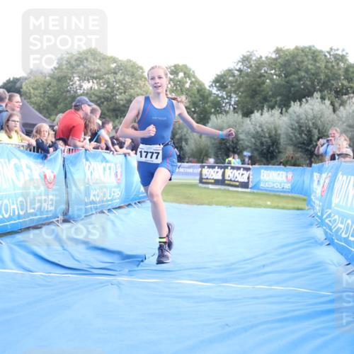 25.08.2024 - Elbe Triathlon Hamburg H.Heesch http://msf.ph/oto/6882692 25.08.2024 12:52:05 Ziel 1777 meine-sportfotos.de