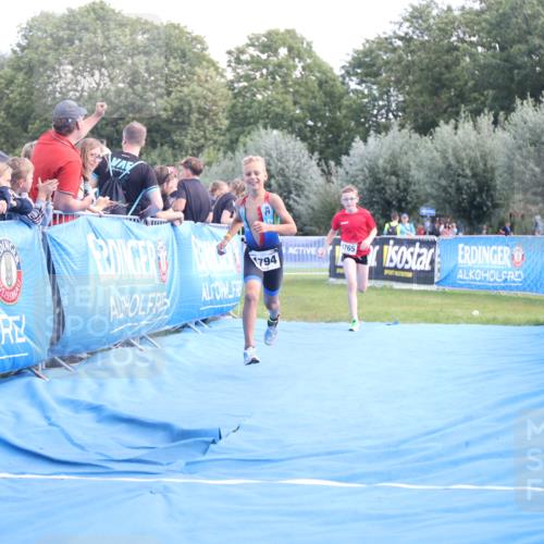 25.08.2024 - Elbe Triathlon Hamburg H.Heesch http://msf.ph/oto/6882711 25.08.2024 12:52:15 Ziel 1765, 1794 meine-sportfotos.de