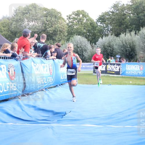 25.08.2024 - Elbe Triathlon Hamburg H.Heesch http://msf.ph/oto/6882715 25.08.2024 12:52:15 Ziel 1765, 1794 meine-sportfotos.de