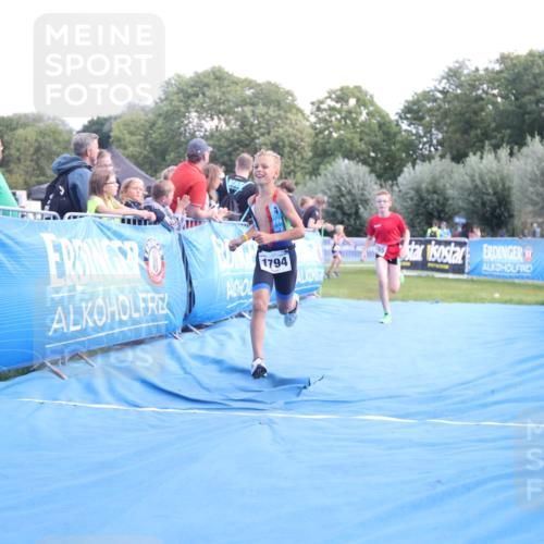 25.08.2024 - Elbe Triathlon Hamburg H.Heesch http://msf.ph/oto/6882726 25.08.2024 12:52:15 Ziel 1765, 1794 meine-sportfotos.de