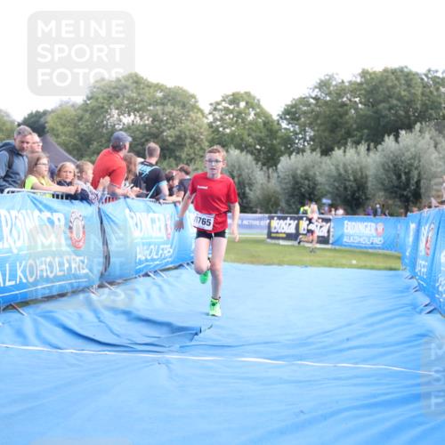 25.08.2024 - Elbe Triathlon Hamburg H.Heesch http://msf.ph/oto/6882733 25.08.2024 12:52:16 Ziel 1765, 1794 meine-sportfotos.de