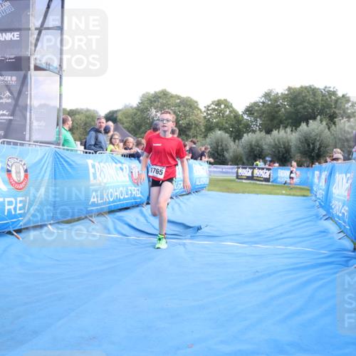 25.08.2024 - Elbe Triathlon Hamburg H.Heesch http://msf.ph/oto/6882747 25.08.2024 12:52:17 Ziel 1765, 1794 meine-sportfotos.de