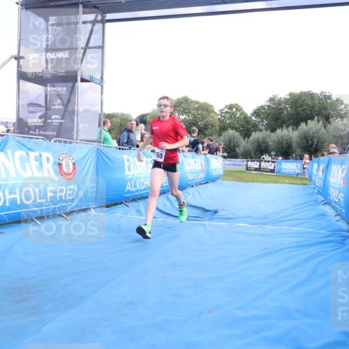 25.08.2024 - Elbe Triathlon Hamburg H.Heesch http://msf.ph/oto/6882752 25.08.2024 12:52:17 Ziel 1765, 1794 meine-sportfotos.de
