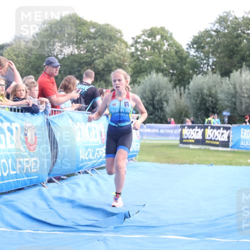 25.08.2024 - Elbe Triathlon Hamburg H.Heesch http://msf.ph/oto/6882754 25.08.2024 12:52:28 Ziel 1805 meine-sportfotos.de