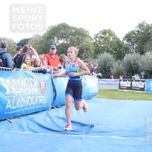 25.08.2024 - Elbe Triathlon Hamburg H.Heesch http://msf.ph/oto/6882761 25.08.2024 12:52:28 Ziel 1805 meine-sportfotos.de