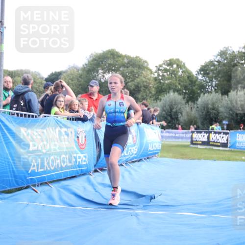 25.08.2024 - Elbe Triathlon Hamburg H.Heesch http://msf.ph/oto/6882765 25.08.2024 12:52:28 Ziel 1805 meine-sportfotos.de