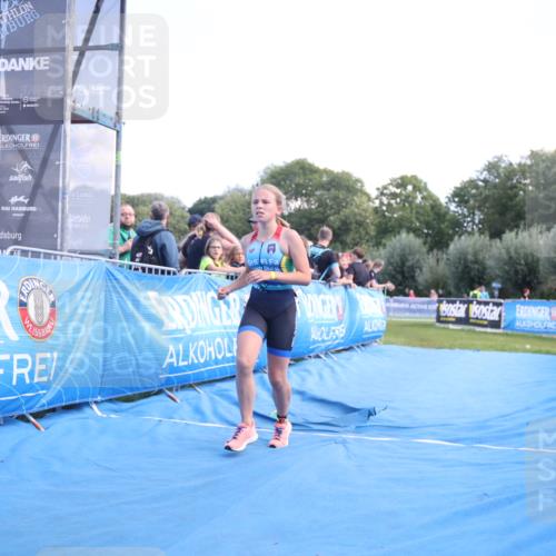 25.08.2024 - Elbe Triathlon Hamburg H.Heesch http://msf.ph/oto/6882772 25.08.2024 12:52:28 Ziel 1805 meine-sportfotos.de