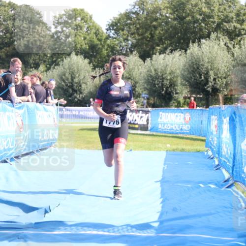 25.08.2024 - Elbe Triathlon Hamburg H.Heesch http://msf.ph/oto/6882777 25.08.2024 12:52:51 Ziel 1776 meine-sportfotos.de