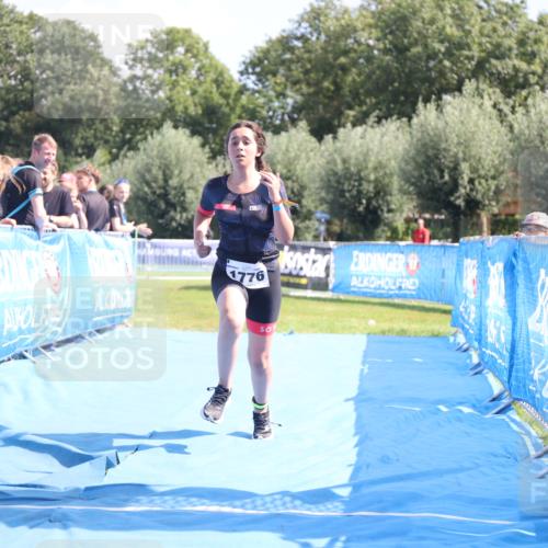 25.08.2024 - Elbe Triathlon Hamburg H.Heesch http://msf.ph/oto/6882780 25.08.2024 12:52:52 Ziel 1776 meine-sportfotos.de
