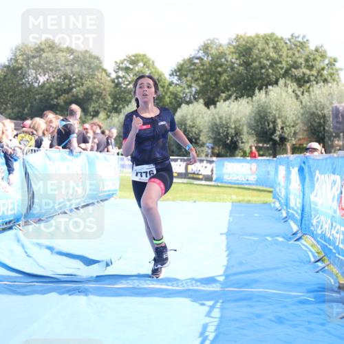 25.08.2024 - Elbe Triathlon Hamburg H.Heesch http://msf.ph/oto/6882787 25.08.2024 12:52:52 Ziel 1776 meine-sportfotos.de