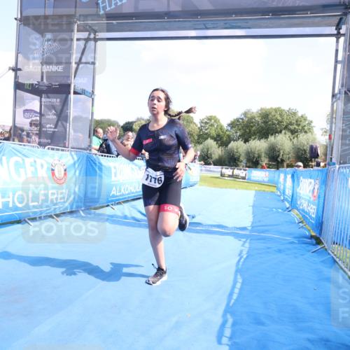 25.08.2024 - Elbe Triathlon Hamburg H.Heesch http://msf.ph/oto/6882799 25.08.2024 12:52:53 Ziel 1776 meine-sportfotos.de