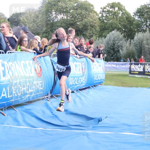 25.08.2024 - Elbe Triathlon Hamburg H.Heesch http://msf.ph/oto/6882813 25.08.2024 12:53:35 Ziel 1818 meine-sportfotos.de
