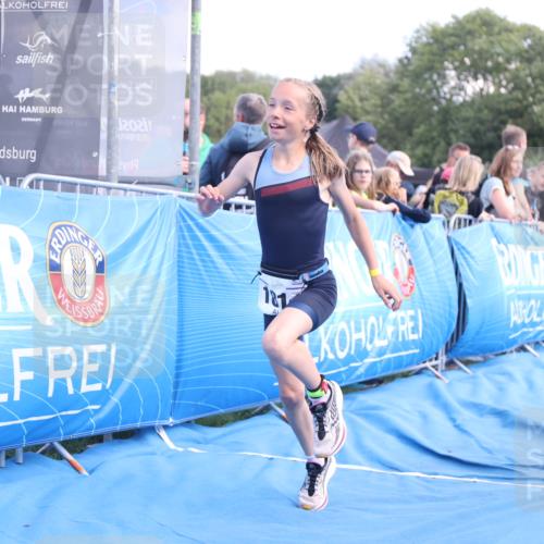25.08.2024 - Elbe Triathlon Hamburg H.Heesch http://msf.ph/oto/6882825 25.08.2024 12:53:36 Ziel 1818 meine-sportfotos.de