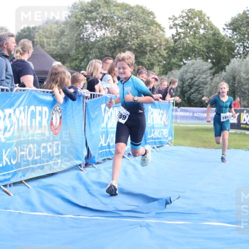 25.08.2024 - Elbe Triathlon Hamburg H.Heesch http://msf.ph/oto/6882839 25.08.2024 12:53:47 Ziel 1789, 1817 meine-sportfotos.de