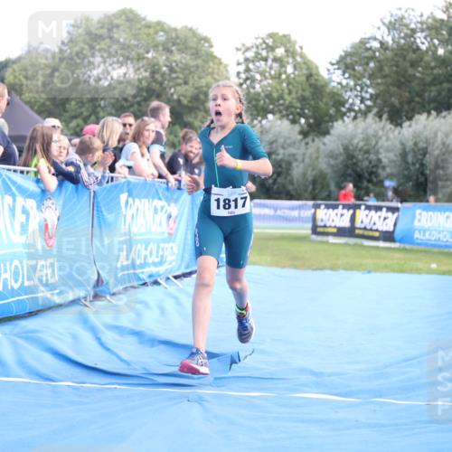 25.08.2024 - Elbe Triathlon Hamburg H.Heesch http://msf.ph/oto/6882853 25.08.2024 12:53:49 Ziel 1789, 1817 meine-sportfotos.de