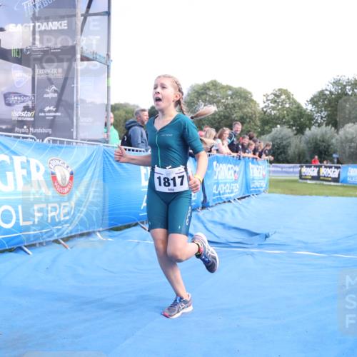 25.08.2024 - Elbe Triathlon Hamburg H.Heesch http://msf.ph/oto/6882871 25.08.2024 12:53:50 Ziel 1789, 1817 meine-sportfotos.de