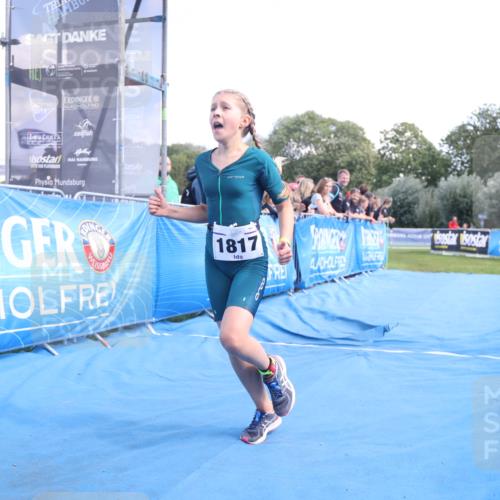 25.08.2024 - Elbe Triathlon Hamburg H.Heesch http://msf.ph/oto/6882872 25.08.2024 12:53:50 Ziel 1789, 1817 meine-sportfotos.de