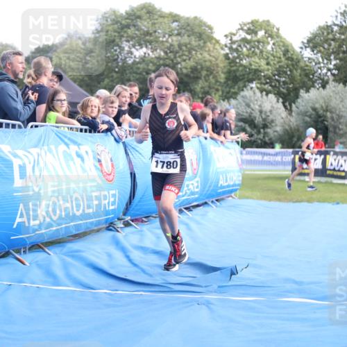 25.08.2024 - Elbe Triathlon Hamburg H.Heesch http://msf.ph/oto/6882880 25.08.2024 12:54:00 Ziel 1780 meine-sportfotos.de