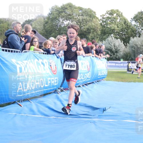 25.08.2024 - Elbe Triathlon Hamburg H.Heesch http://msf.ph/oto/6882883 25.08.2024 12:54:00 Ziel 1780 meine-sportfotos.de