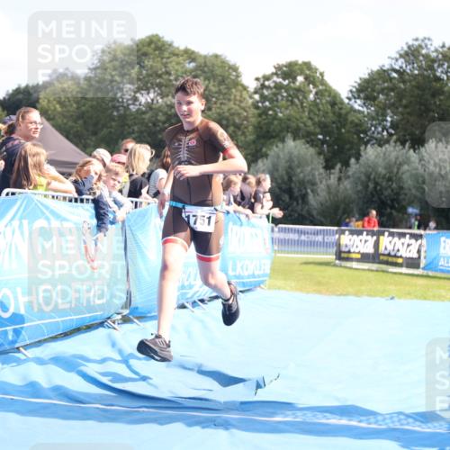 25.08.2024 - Elbe Triathlon Hamburg H.Heesch http://msf.ph/oto/6882909 25.08.2024 12:54:12 Ziel 1751 meine-sportfotos.de