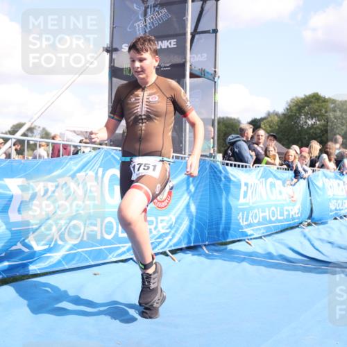 25.08.2024 - Elbe Triathlon Hamburg H.Heesch http://msf.ph/oto/6882927 25.08.2024 12:54:13 Ziel 1751 meine-sportfotos.de