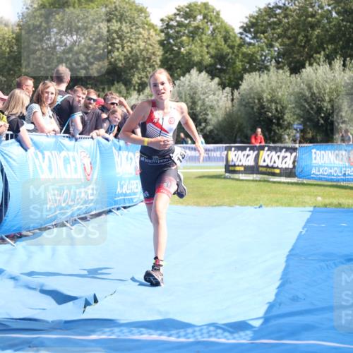 25.08.2024 - Elbe Triathlon Hamburg H.Heesch http://msf.ph/oto/6882930 25.08.2024 12:54:32 Ziel 1815 meine-sportfotos.de