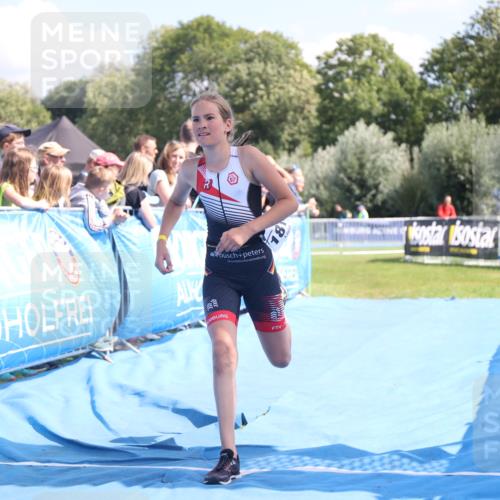 25.08.2024 - Elbe Triathlon Hamburg H.Heesch http://msf.ph/oto/6882937 25.08.2024 12:54:33 Ziel 1815 meine-sportfotos.de