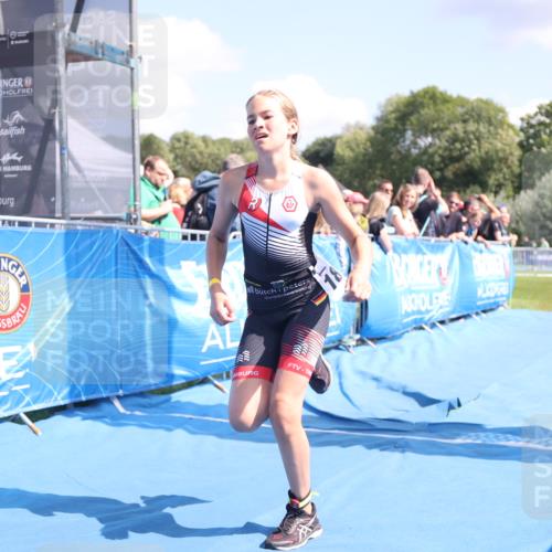 25.08.2024 - Elbe Triathlon Hamburg H.Heesch http://msf.ph/oto/6882945 25.08.2024 12:54:33 Ziel 1815 meine-sportfotos.de