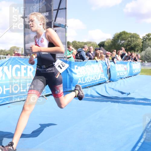 25.08.2024 - Elbe Triathlon Hamburg H.Heesch http://msf.ph/oto/6882950 25.08.2024 12:54:33 Ziel 1815 meine-sportfotos.de