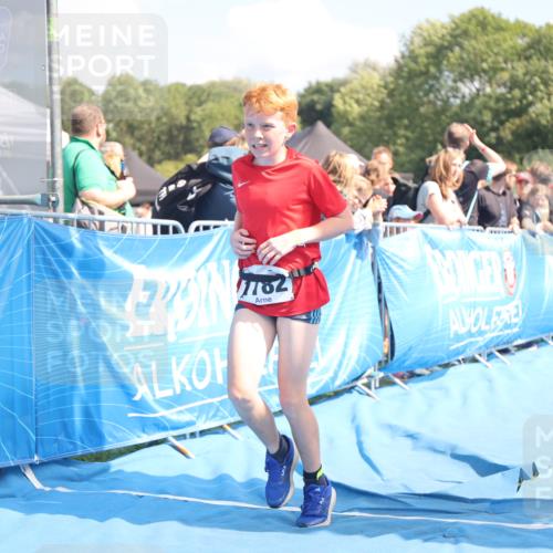 25.08.2024 - Elbe Triathlon Hamburg H.Heesch http://msf.ph/oto/6882954 25.08.2024 12:54:51 Ziel 1782, 1816, 1847 meine-sportfotos.de