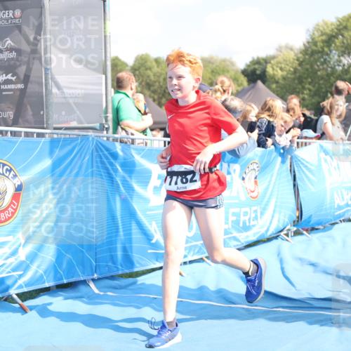 25.08.2024 - Elbe Triathlon Hamburg H.Heesch http://msf.ph/oto/6882958 25.08.2024 12:54:51 Ziel 1782, 1816, 1847 meine-sportfotos.de