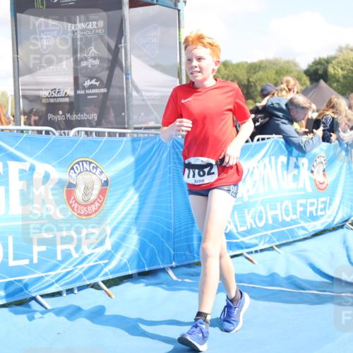 25.08.2024 - Elbe Triathlon Hamburg H.Heesch http://msf.ph/oto/6882964 25.08.2024 12:54:51 Ziel 1782, 1816, 1847 meine-sportfotos.de