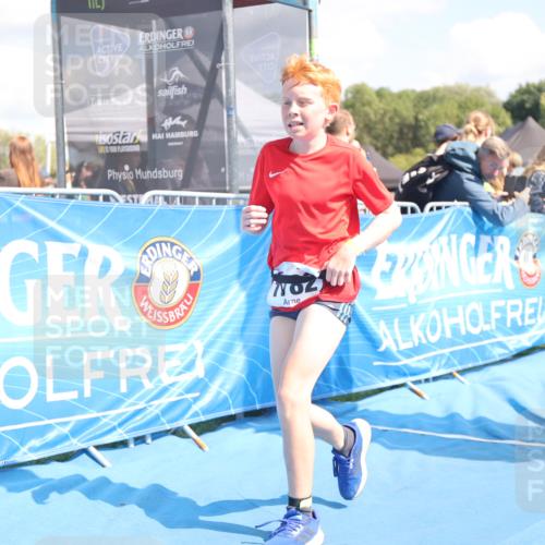 25.08.2024 - Elbe Triathlon Hamburg H.Heesch http://msf.ph/oto/6882967 25.08.2024 12:54:52 Ziel 1782, 1816, 1847 meine-sportfotos.de