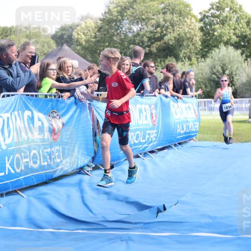 25.08.2024 - Elbe Triathlon Hamburg H.Heesch http://msf.ph/oto/6882975 25.08.2024 12:54:56 Ziel 1782, 1816, 1847 meine-sportfotos.de
