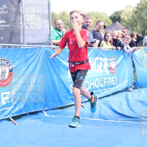 25.08.2024 - Elbe Triathlon Hamburg H.Heesch http://msf.ph/oto/6882991 25.08.2024 12:54:57 Ziel 1782, 1816, 1847 meine-sportfotos.de