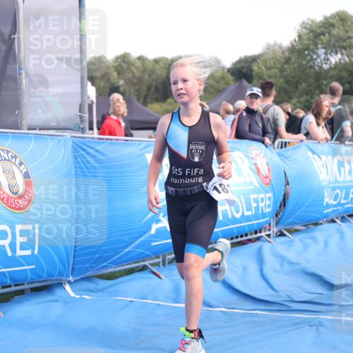 25.08.2024 - Elbe Triathlon Hamburg H.Heesch http://msf.ph/oto/6883026 25.08.2024 12:55:21 Ziel 1810, 1812 meine-sportfotos.de