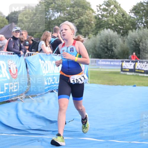 25.08.2024 - Elbe Triathlon Hamburg H.Heesch http://msf.ph/oto/6883103 25.08.2024 12:55:48 Ziel 1786, 1808, 1811 meine-sportfotos.de