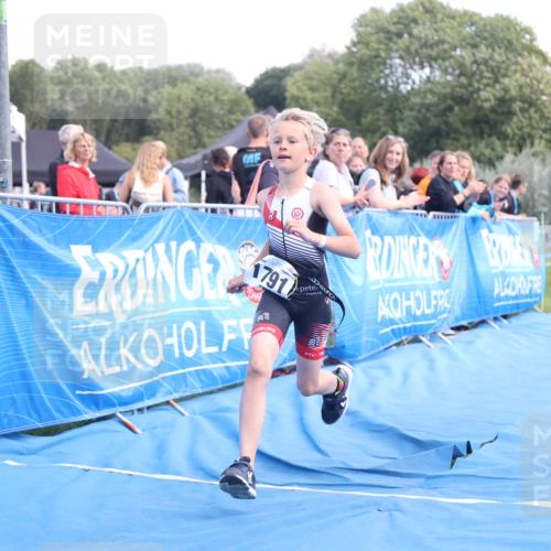 25.08.2024 - Elbe Triathlon Hamburg H.Heesch http://msf.ph/oto/6883123 25.08.2024 12:56:49 Ziel 1791 meine-sportfotos.de
