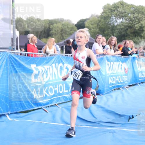 25.08.2024 - Elbe Triathlon Hamburg H.Heesch http://msf.ph/oto/6883124 25.08.2024 12:56:49 Ziel 1791 meine-sportfotos.de