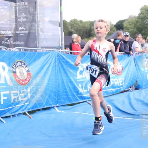 25.08.2024 - Elbe Triathlon Hamburg H.Heesch http://msf.ph/oto/6883128 25.08.2024 12:56:49 Ziel 1791 meine-sportfotos.de
