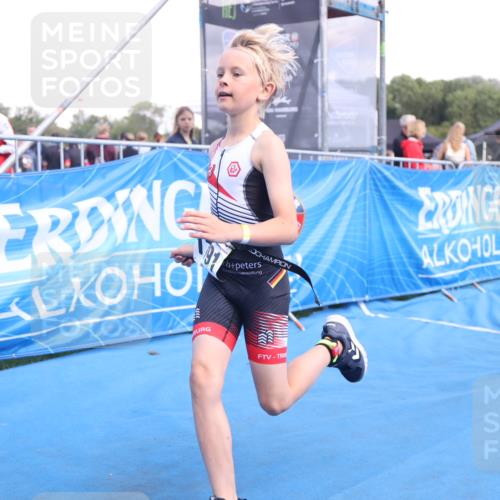 25.08.2024 - Elbe Triathlon Hamburg H.Heesch http://msf.ph/oto/6883136 25.08.2024 12:56:50 Ziel 1791 meine-sportfotos.de